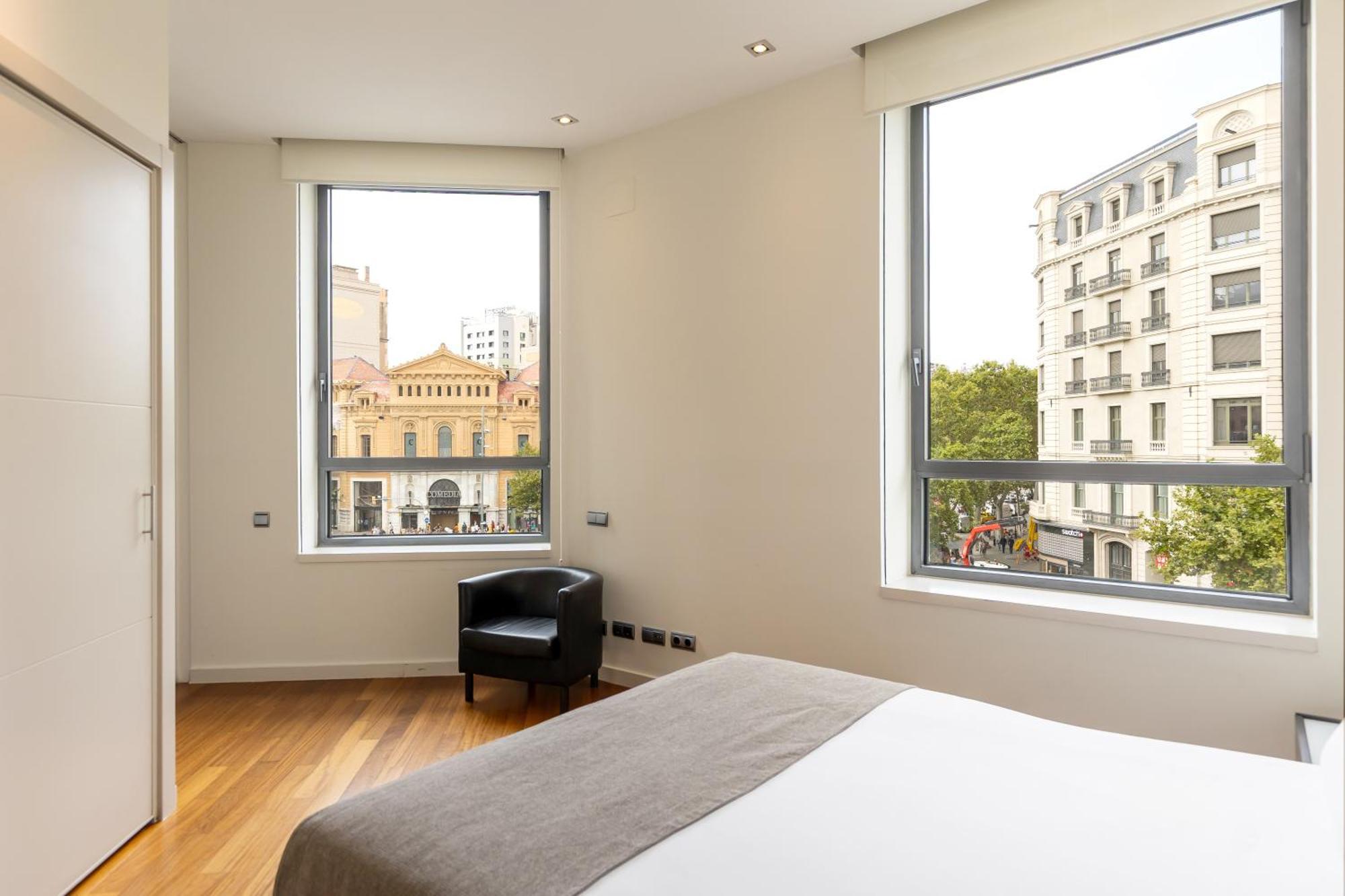 Uma Suites Passeig De Gracia 16 — Photos 3